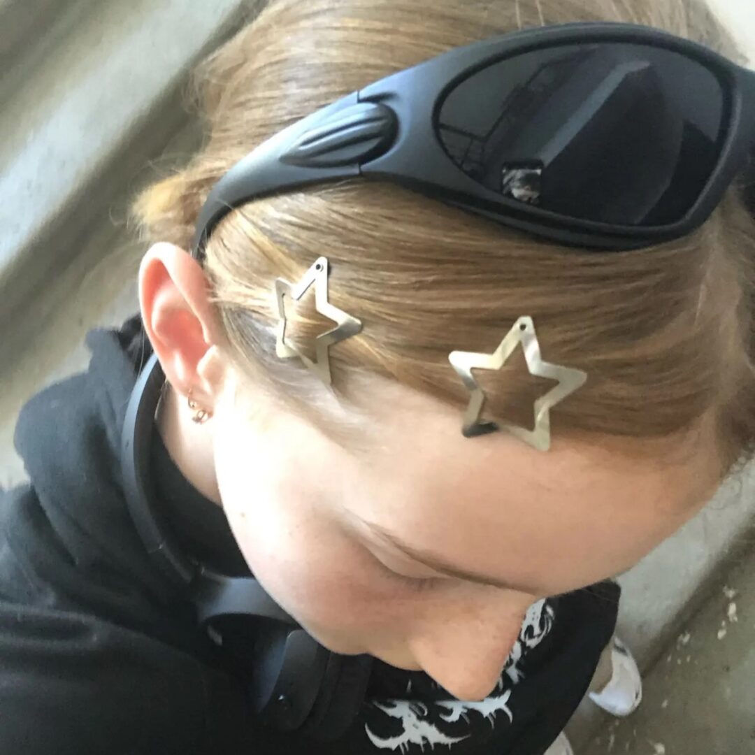 STAR - Image 2
