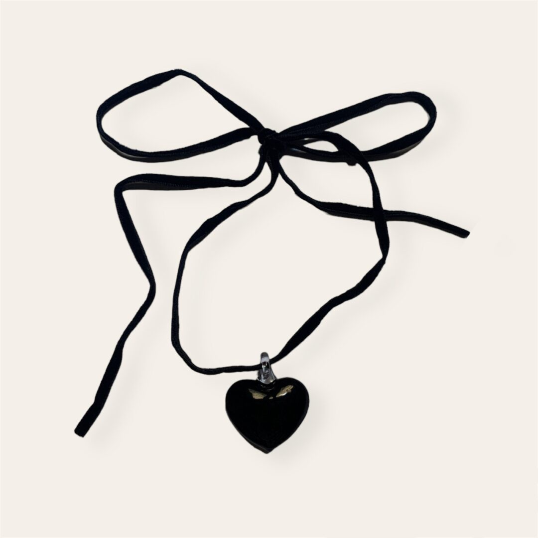 HEART OF GLASS - Image 2